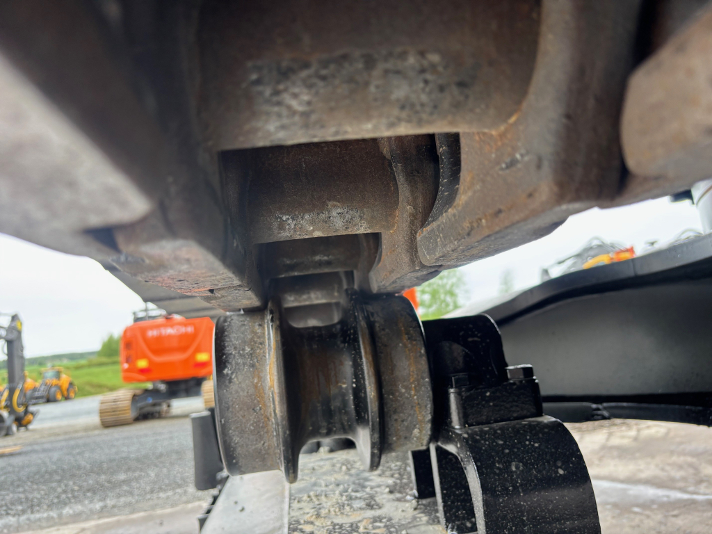 HITACHI ZAXIS490LC-7 + 600MM TELAT + VASARAHYDRAULIIKKA + KAMERAT + JNE kuva 12