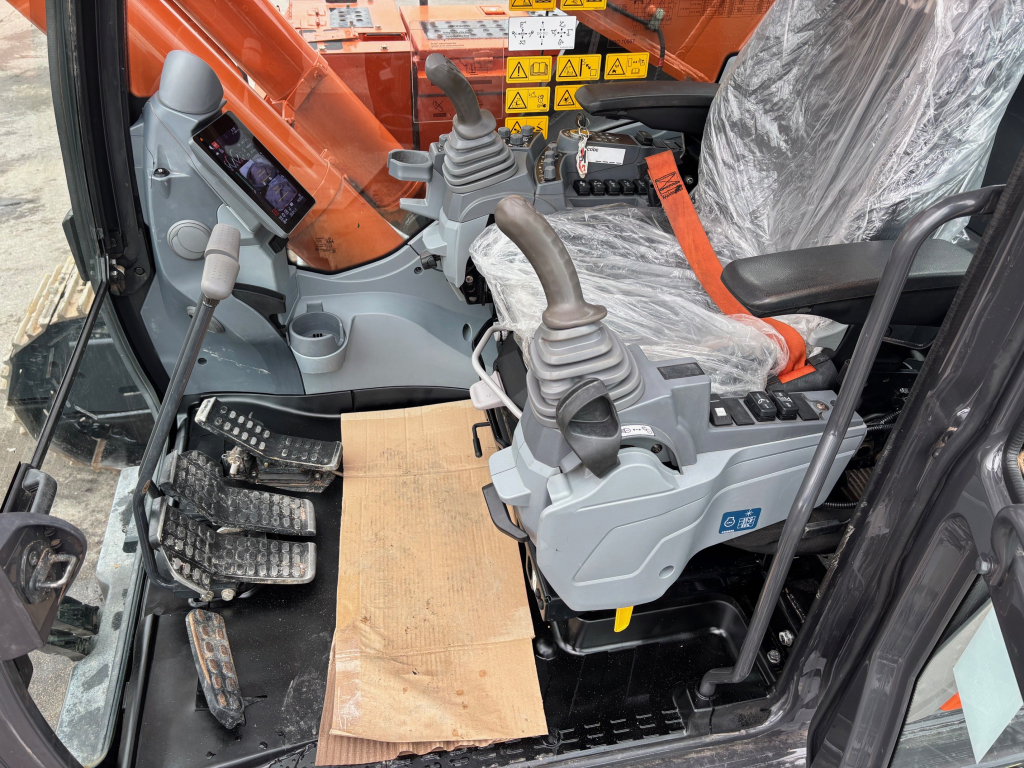 HITACHI ZAXIS490LC-7 + 600MM TELAT + VASARAHYDRAULIIKKA + KAMERAT + JNE kuva 13