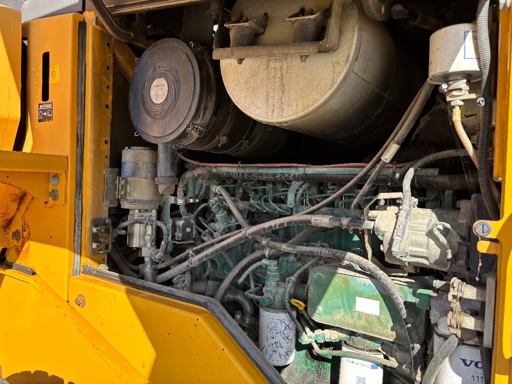 Volvo L 70 F / 4.äs hyd, CDC, BSS, Hyd. piikit, Kauha kuva 12