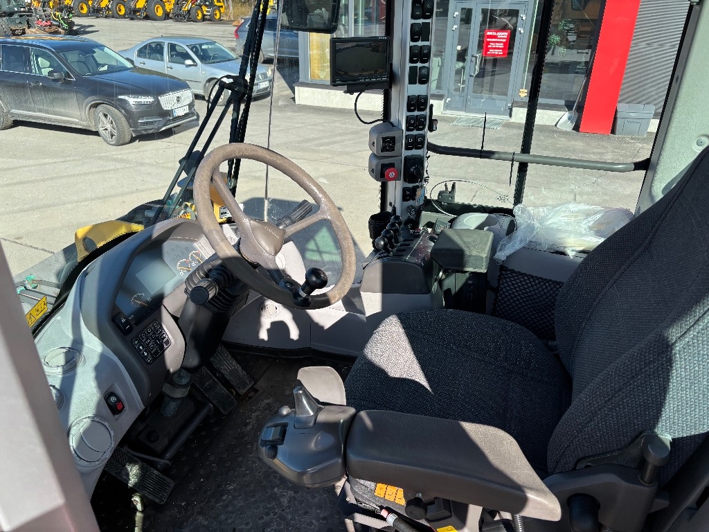 Volvo L 70 F / 4.äs hyd, CDC, BSS, Hyd. piikit, Kauha kuva 14