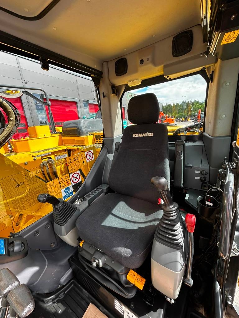 Komatsu PC 138 US-11 / Horas pequeñas, ¡Gran máquina! kuva 15