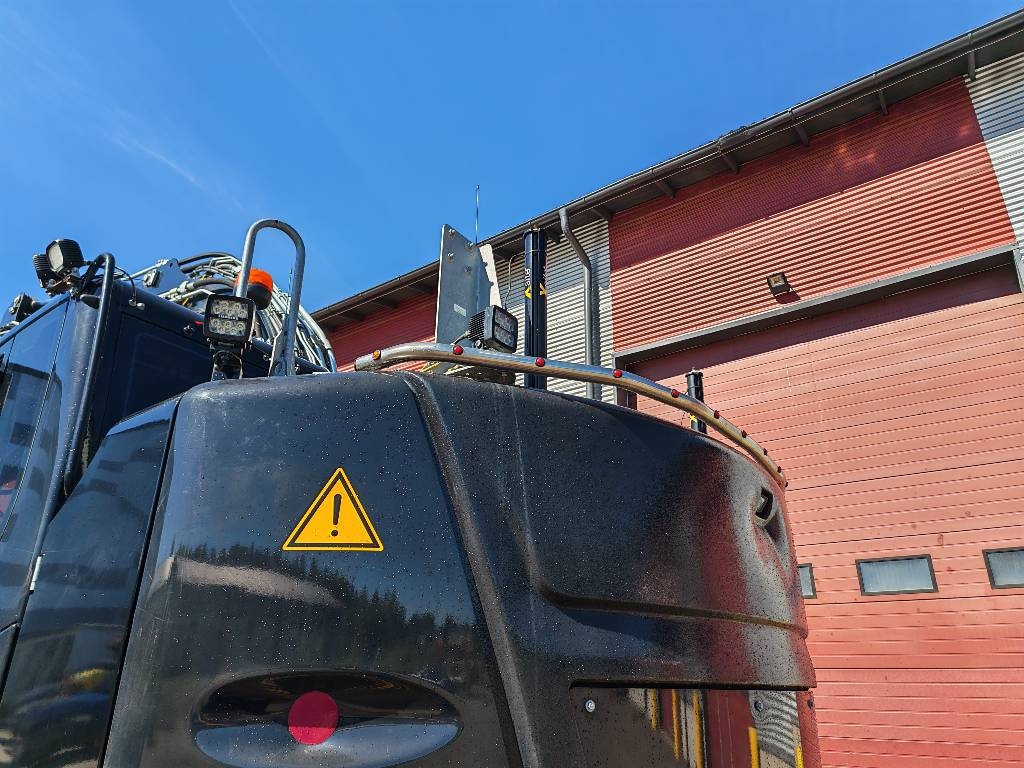 Liebherr R 926 Compact Litronic / Myyty, Sold kuva 13
