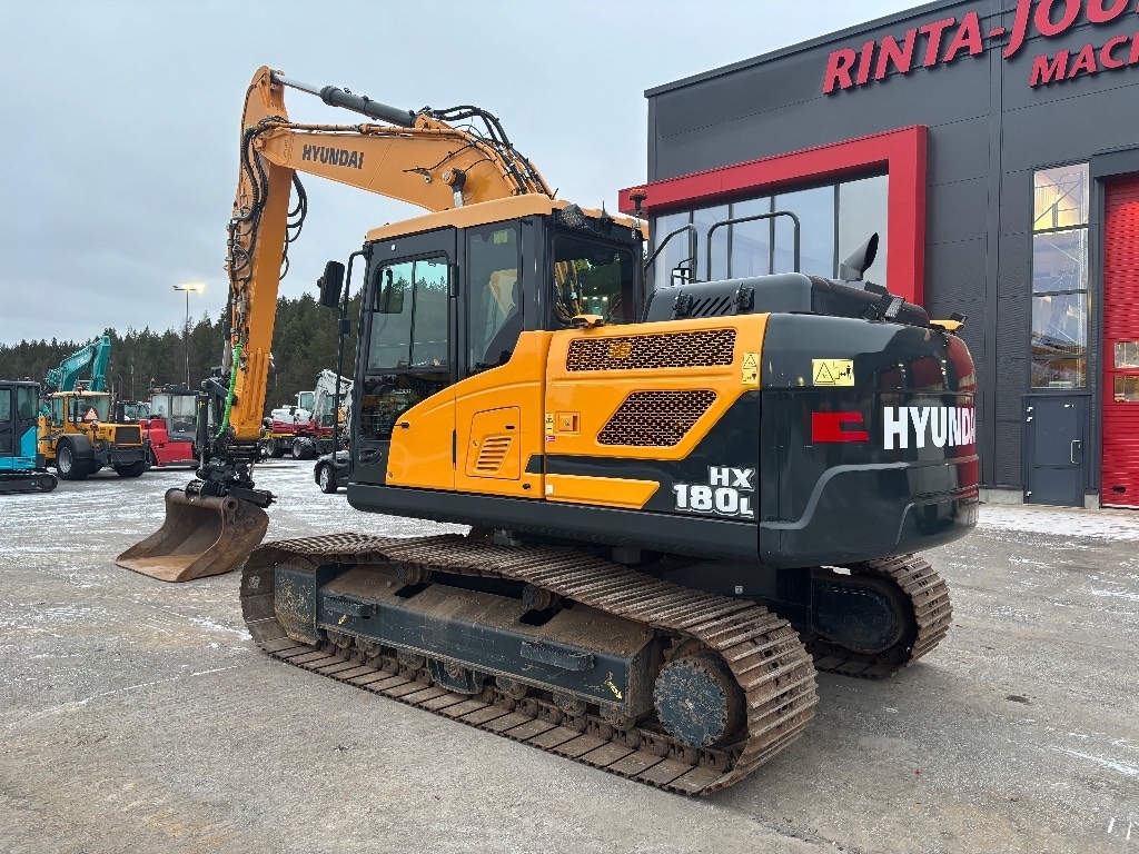 Hyundai HX 180 L / Pienet tunnit, Huippu varusteet! kuva 3