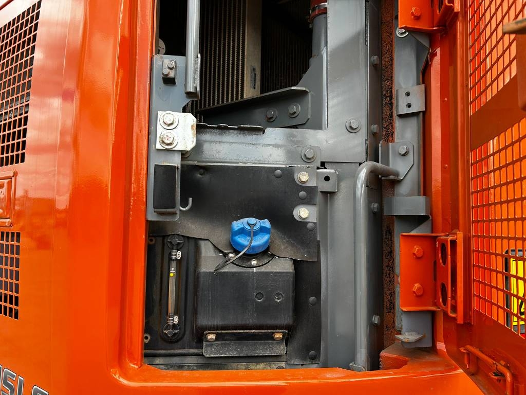 Hitachi ZX225USLC-7/ Rotators, Sildītājs, Smērviela, StageV kuva 13