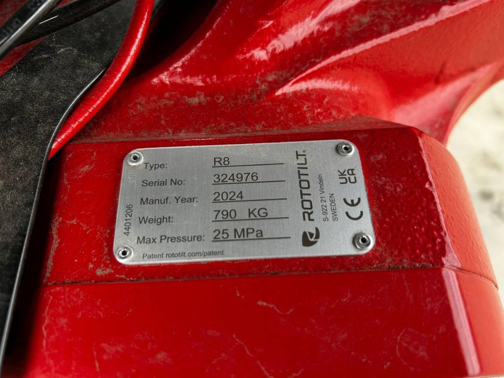 Hitachi ZX225USLC-7/ Rotators, Sildītājs, Smērviela, StageV kuva 19