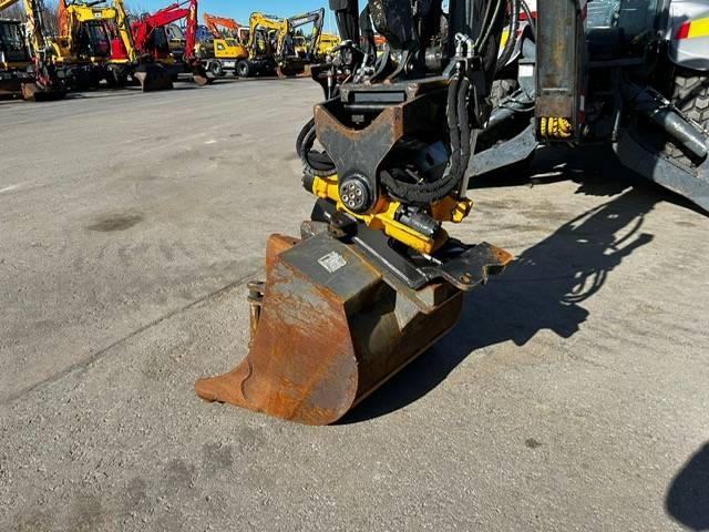 Lännen 8800 / Engcon Kronospilväsnostin Um.. kuva 9