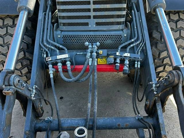 Lännen 8800 / Engcon Kronospilväsnostin Um.. kuva 10