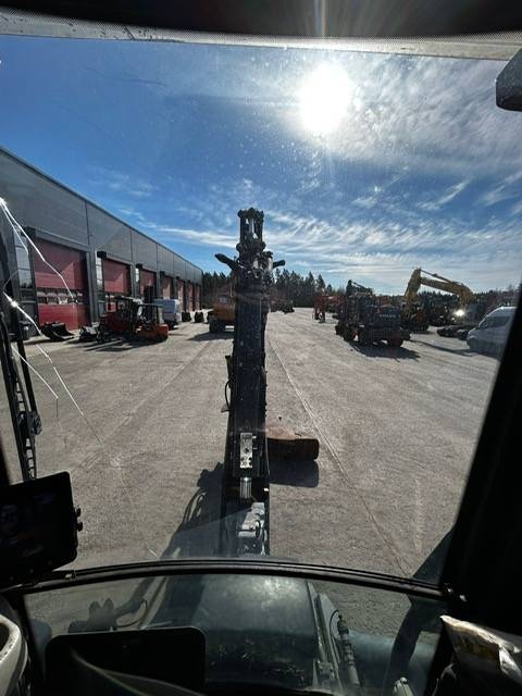 Lännen 8800 / Engcon Kronospilväsnostin Um.. kuva 24