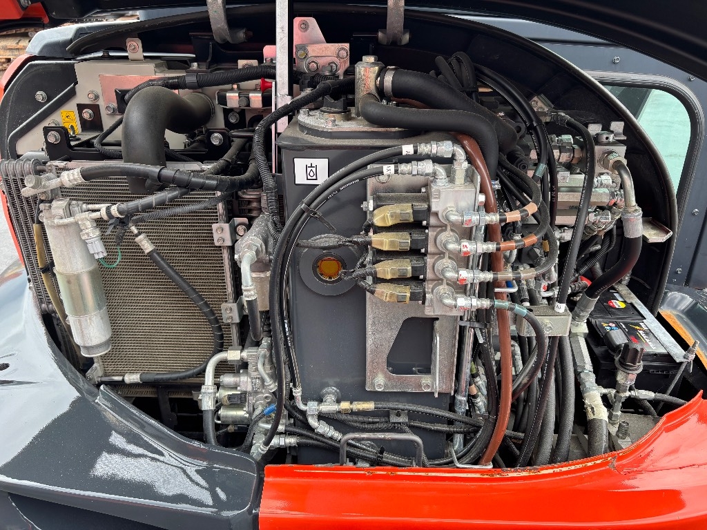Kubota KX 057-4 / 旋转器，3 个桶，润滑脂 kuva 11