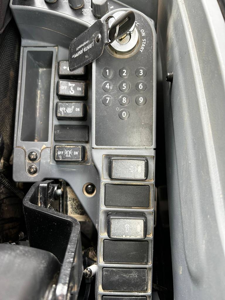 Hitachi ZX 225 USLC-7 / StageV, Vähän käytetty! kuva 18