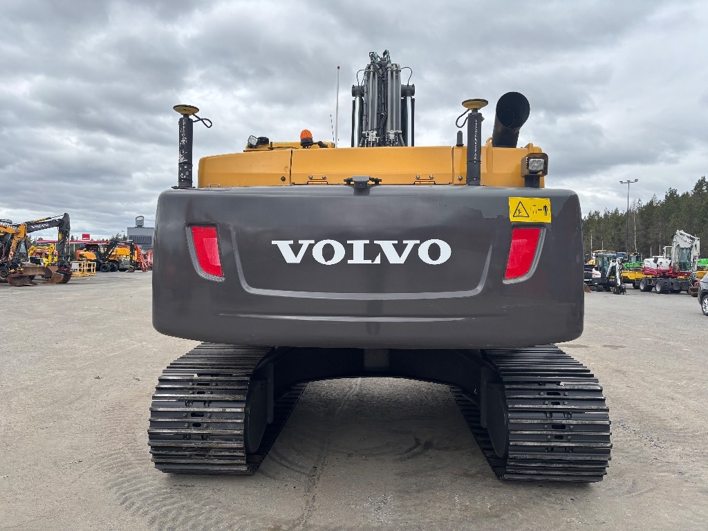 Volvo EC 300 D / Naujas apatinis aukštas, 3D, Rotatorius, Kaušas kuva 4