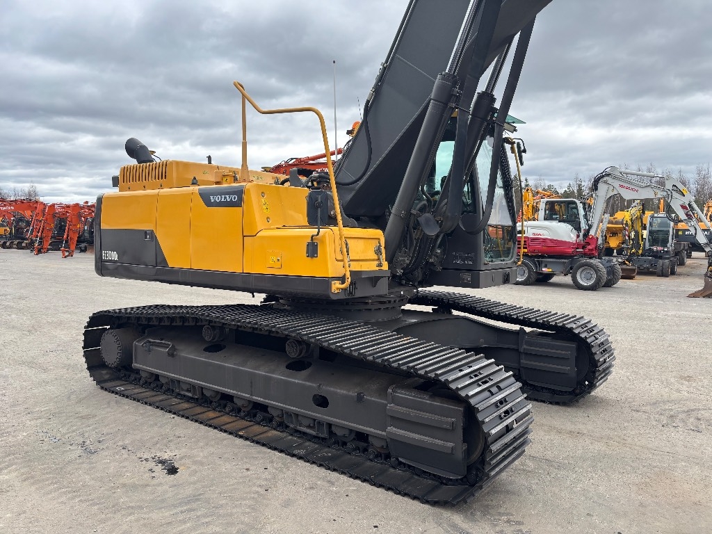 Volvo EC 300 D / Naujas apatinis aukštas, 3D, Rotatorius, Kaušas kuva 6