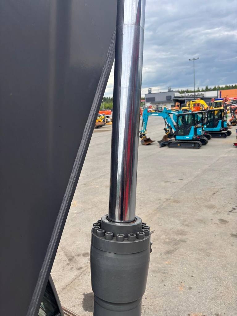 沃尔沃 EC 250 EL / 长臂、连接器、旋转器 kuva 16