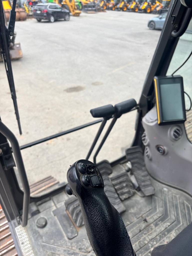 沃尔沃 EC 250 EL / 长臂、连接器、旋转器 kuva 24