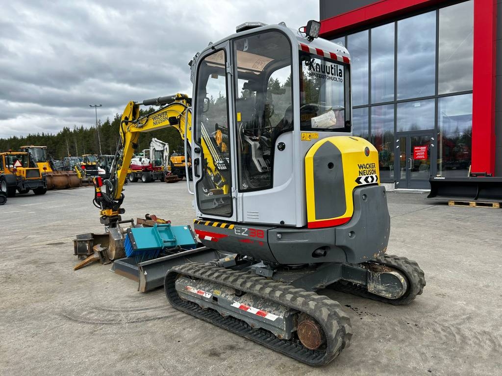 Wacker Neuson EZ 38 / Tippvarustusega miniekskavaator! kuva 9