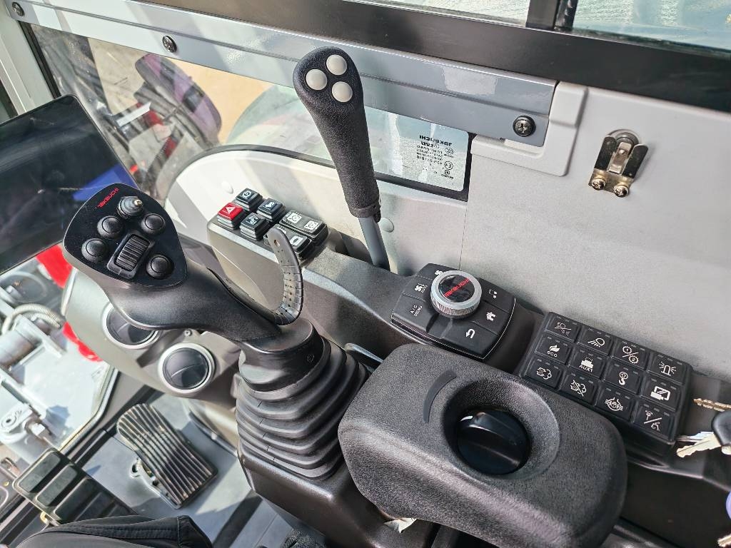 تاكيوتشي 395 واط kuva 14