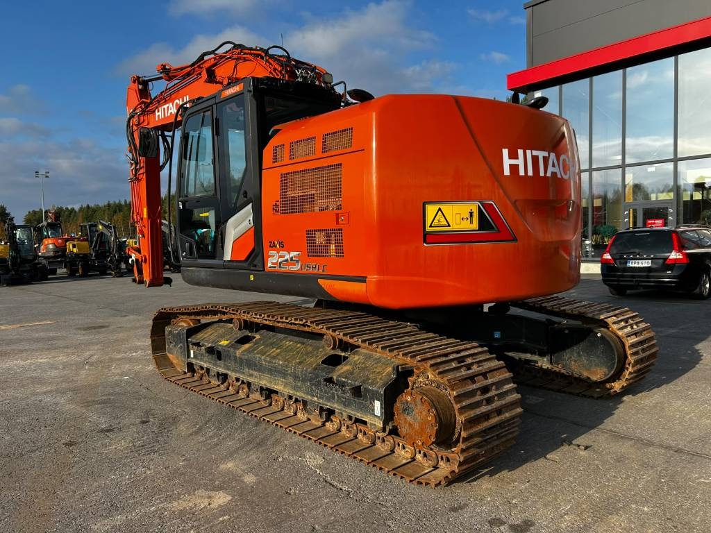 Hitachi ZX 225 US R LC-7 / Stage V, alacsony óra kuva 7