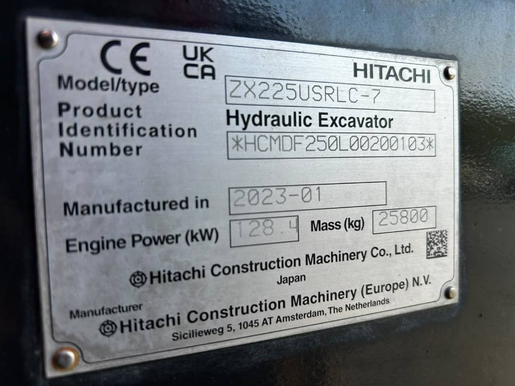 Hitachi ZX 225 US R LC-7 / Stage V, alacsony óra kuva 20