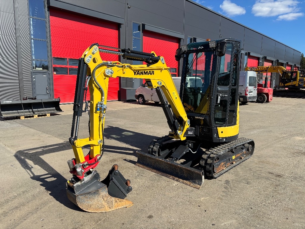 Yanmar Vio 27 / 像新的一样，2 个桶，倾斜式 kuva 2