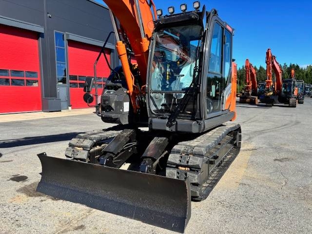Hitachi ZX 135US-7 Stage V/ Rototilt+Pihdit,Rasvari Ym kuva 9