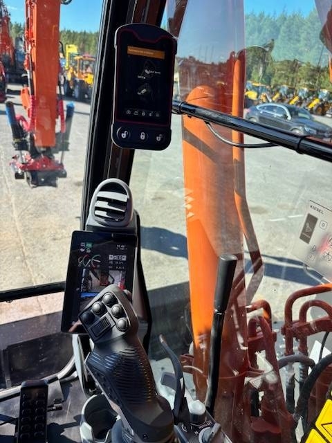 Hitachi ZX 135US-7 Stage V/ Rototilt+Pihdit,Rasvari Ym kuva 18