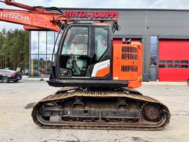 Hitachi ZX 135 USL-7 / METSÄALUSTA , SUOMIKONE !! kuva 9