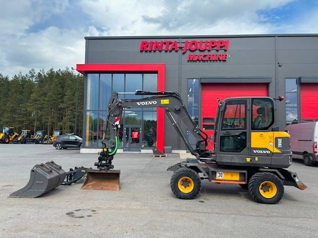 Volvo EW 60 E / Tilt+knaibles, 4 Aksesuāri, IZCILI !!!!