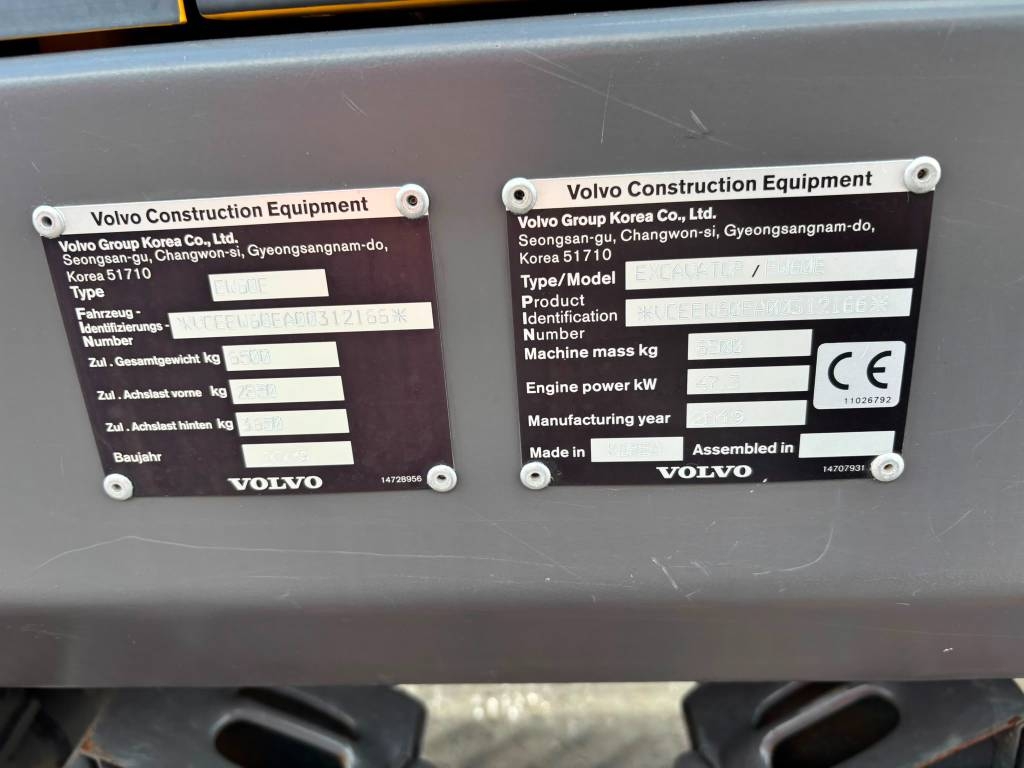 沃尔沃 EW 60 E / 倾斜+钳子，4 个配件，非常好！！！！ kuva 10