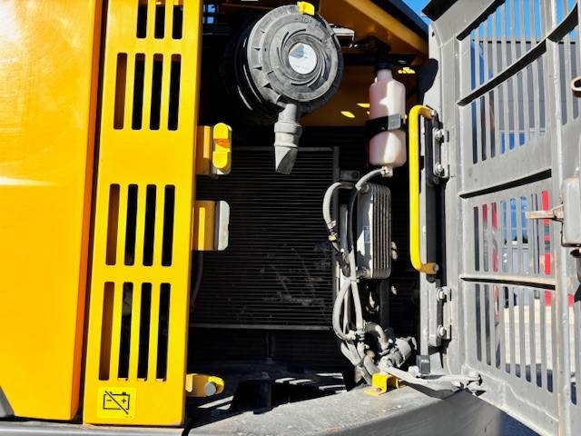 Volvo ECR 235 EL / Myyty, Sold kuva 11