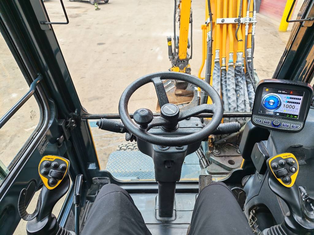 Hyundai Robex 55W-9A kuva 17
