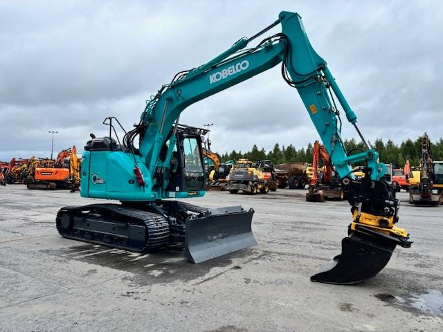 Kobelco SK 160 BR-5 / Na specjalnej platformie YM... kuva 9