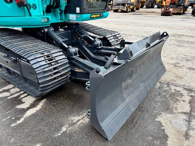 Kobelco SK 160 BR-5 / Na specjalnej platformie YM... kuva 10