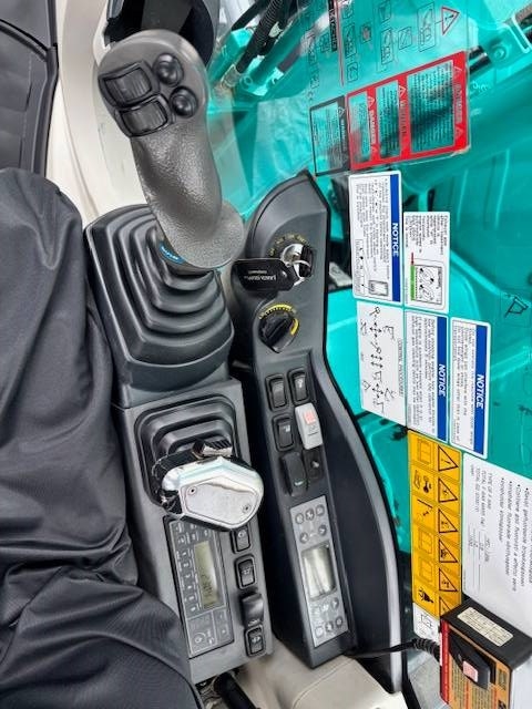 Kobelco SK 160 BR-5 / Na specjalnej platformie YM... kuva 20