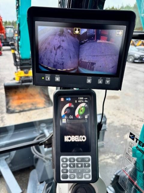 Kobelco SK 160 BR-5 / Na specjalnej platformie YM... kuva 21