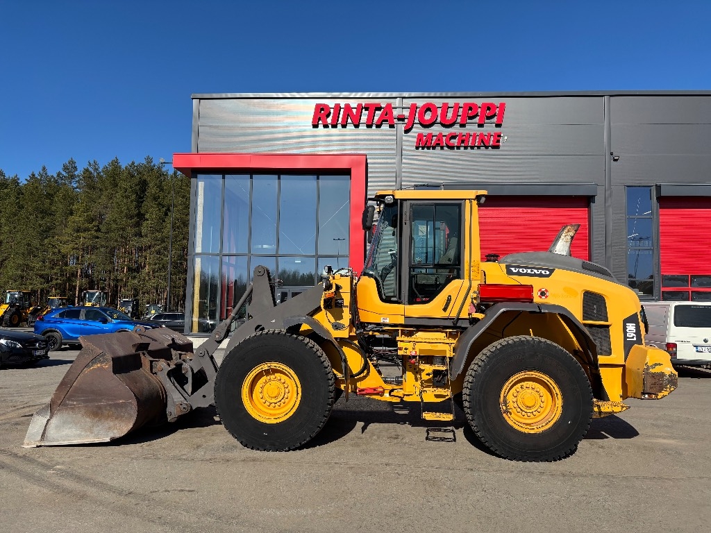 Volvo L 90 H / Rasvari, Head rehvid, 1 omanik!