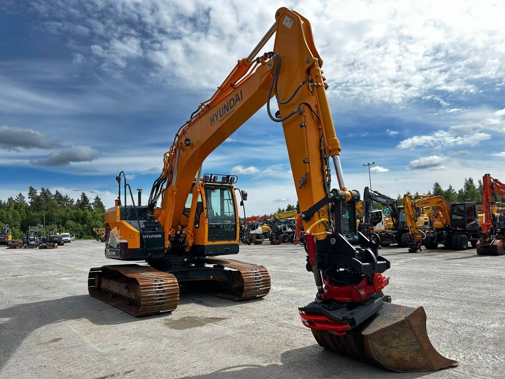 Hyundai Robex 235 LCR-9 A / Rotator, 3D, Fett! kuva 3