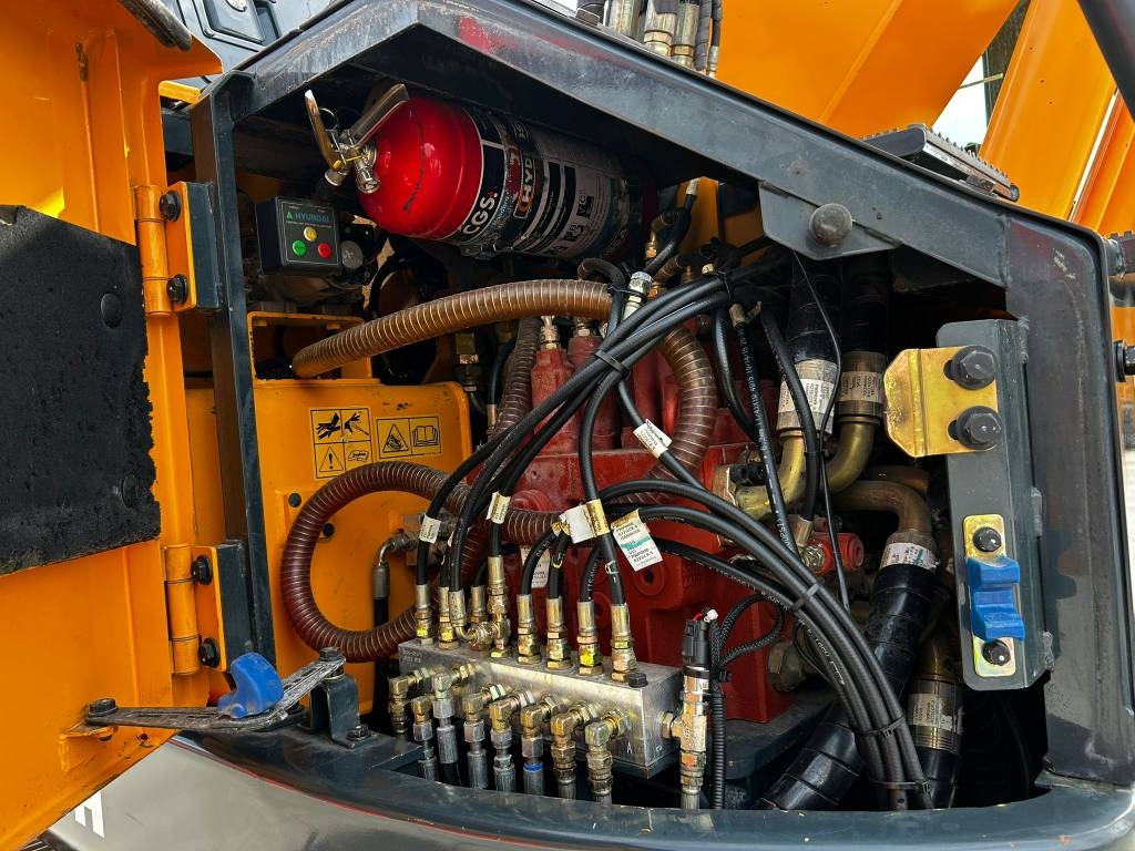 Hyundai Robex 235 LCR-9 A / Rotator, 3D, Fett! kuva 14