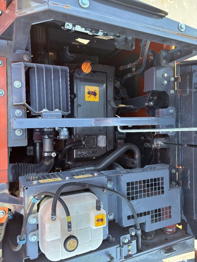 Hitachi ZX 180 LC / Engcon, Leica 3D, smyková lopata kuva 10