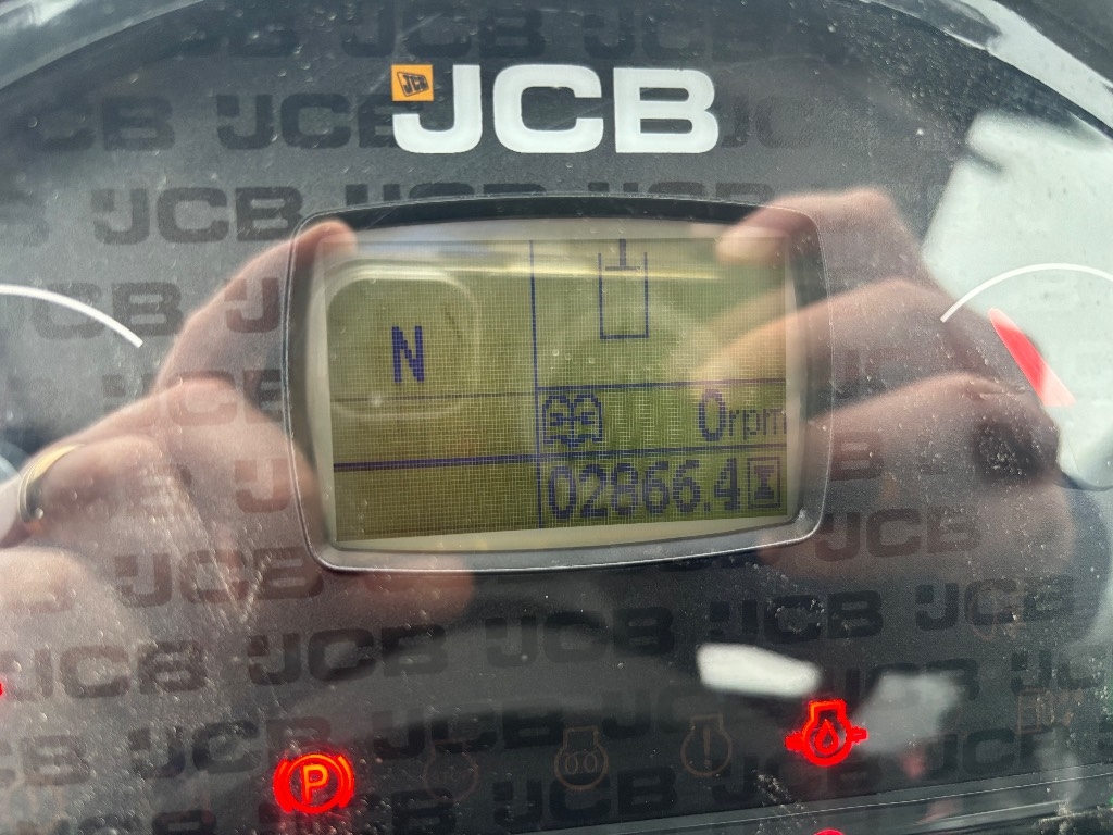 JCB 407 / Top felszerelés, V. fokozat kuva 16